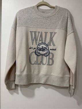 Abercrombie & Fitch Crewneck Sweatshirt - Light Gray & Cream